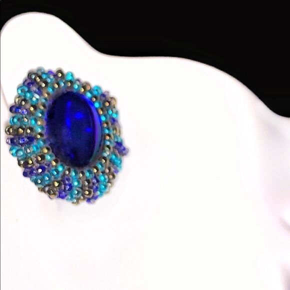 Hand beaded royal blue glass cabs turquoise gold glass bezel pierced earrings - Picture 4 of 13